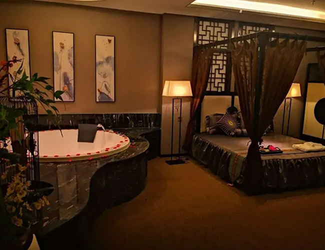 上海徐汇区桑拿会所的营业时间是什么时候？